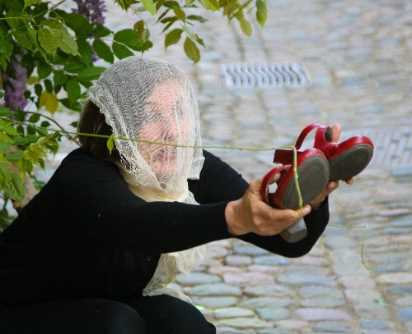 Membra mit Schuhen